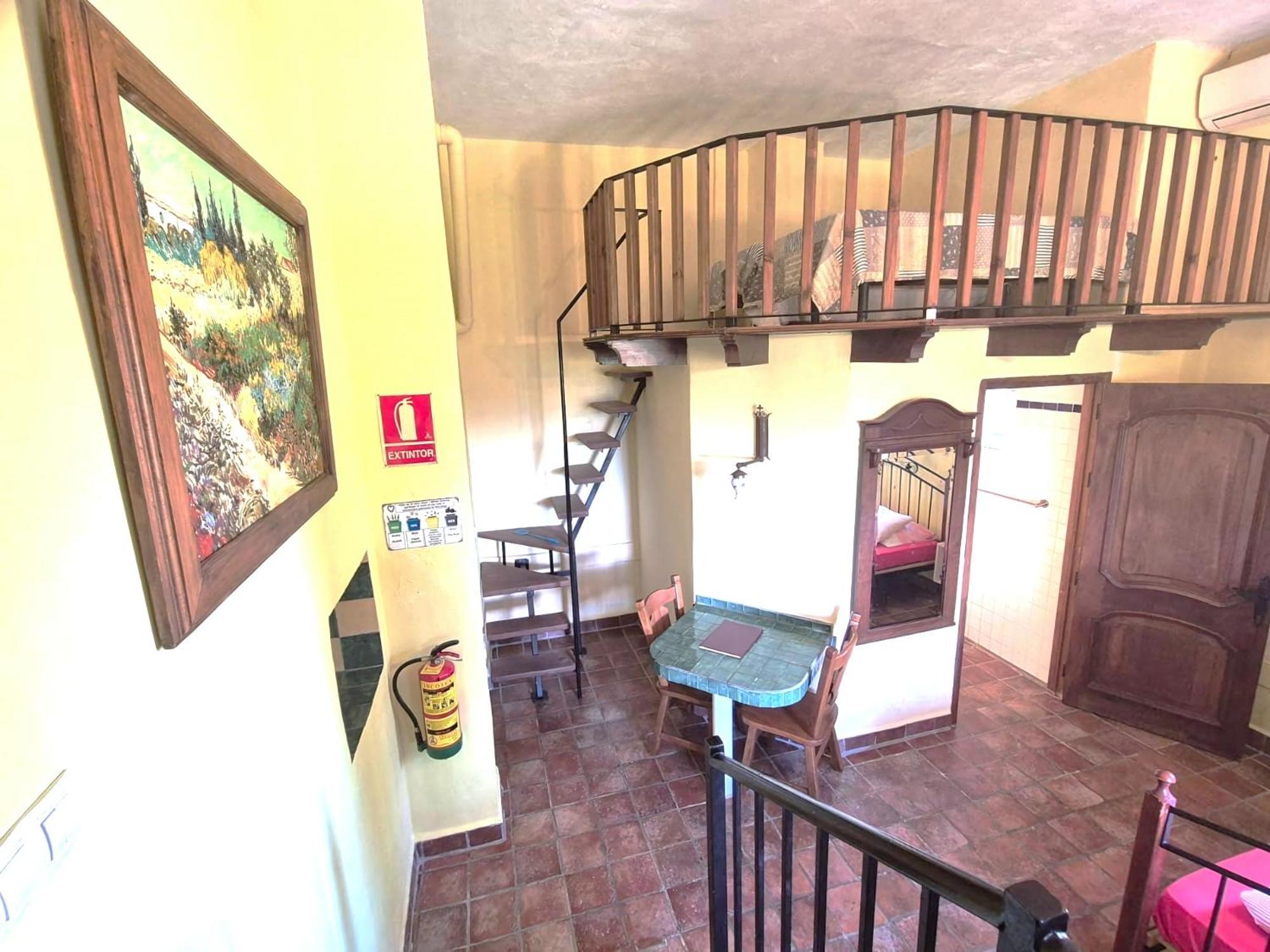 Castle Tower Apartment In Rural Holiday Park 'Bernard' Tolox Exterior foto